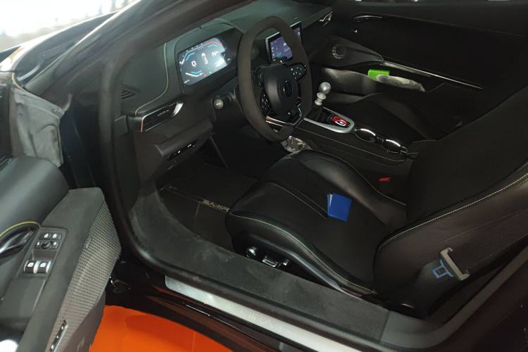 Used Lotus EMIRA 2022 3.5T V6 Manual First Edition Driver Seat