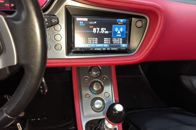 Used Lotus Evora 2011 3.5 V6 Four-Seat Standard Edition Audio And AC Panel