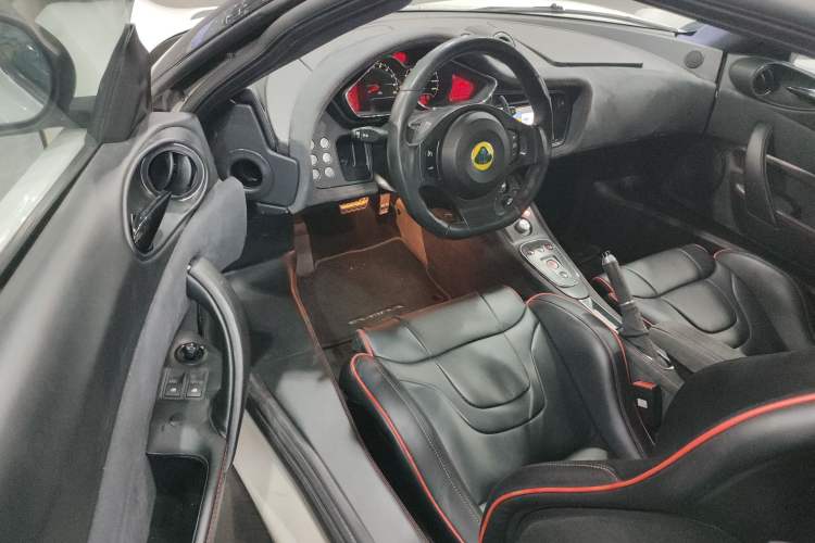 Used Lotus Evora 2011 3.5 V6 IPS Driver Seat