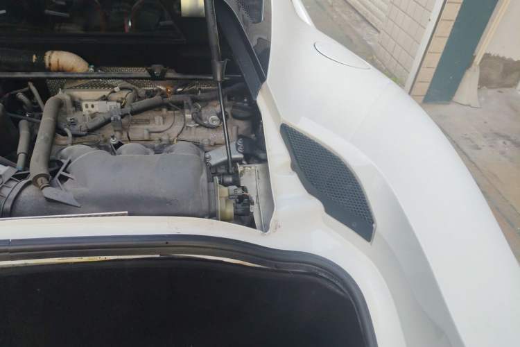 Used Lotus Evora 2011 3.5 V6 IPS Engine Bay Left