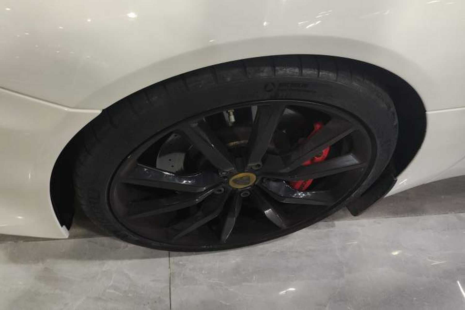 Used Lotus Evora 2011 3.5 V6 IPS Left Front Wheel Hub