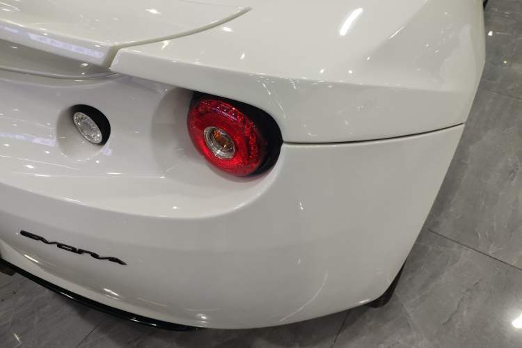Used Lotus Evora 2011 3.5 V6 IPS Right Rear Taillight
