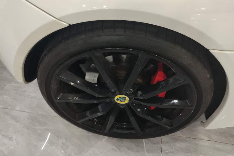 Used Lotus Evora 2011 3.5 V6 IPS Right Rear Wheel Hub