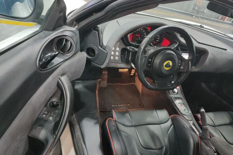 Used Lotus Evora 2011 3.5 V6 IPS Steering Wheel