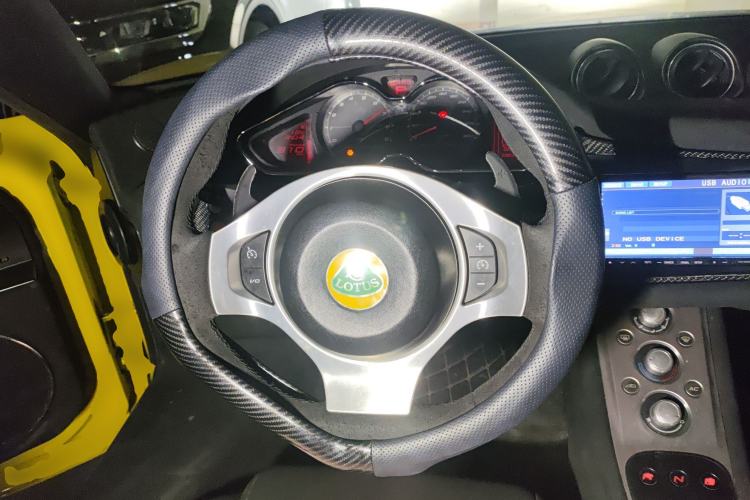 Used Lotus Evora 2011 3.5 V6 IPS Steering Wheel