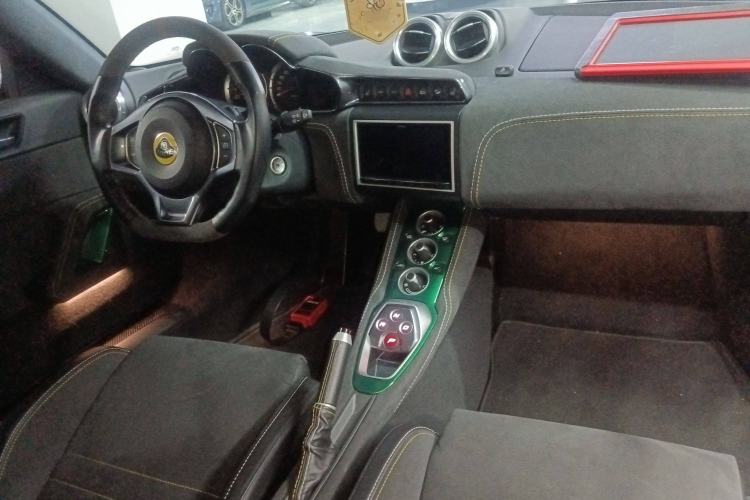 Used Lotus Evora 2019 GT410 Sport Center Console