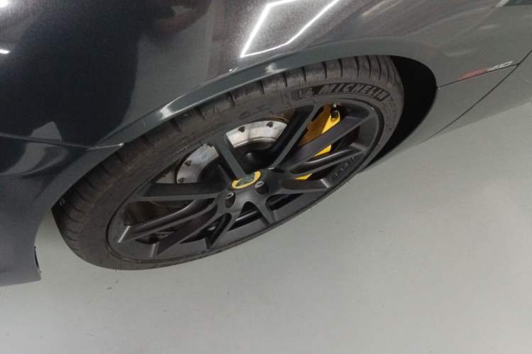 Used Lotus Evora 2019 GT410 Sport Left Front Wheel Hub