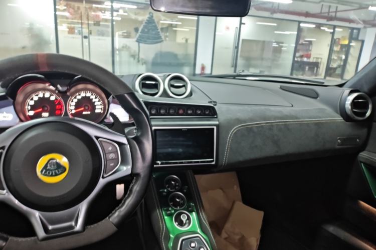 Used Lotus Evora 2019 GT410 Sport Center Console