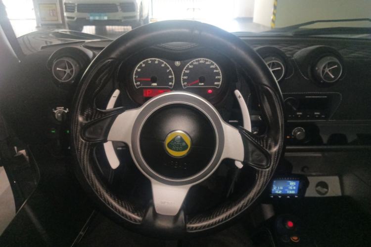 Used Lotus Exige 2015 3.5T S Hardtop Version Steering Wheel