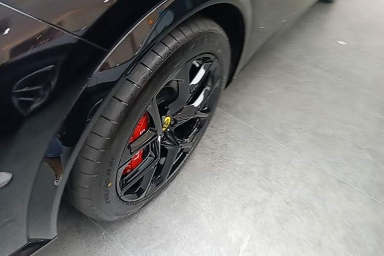 Used Lotus FOR ME 2026 Model For Me Exterior 4