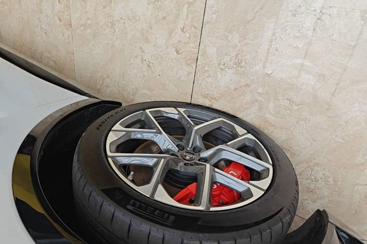Used Lotus FOR ME 2026 Model For Me Left Front Wheel Hub