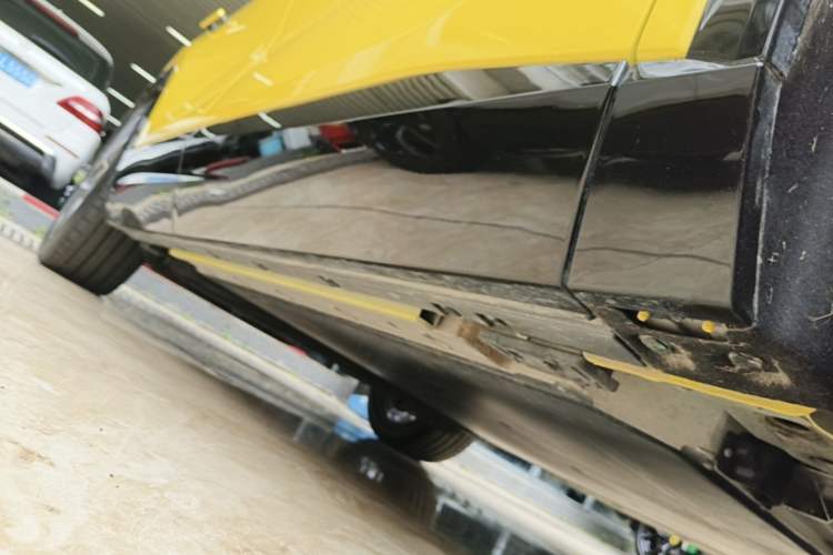 Used Lotus FOR ME 2026 Model For Me Right Side Sill