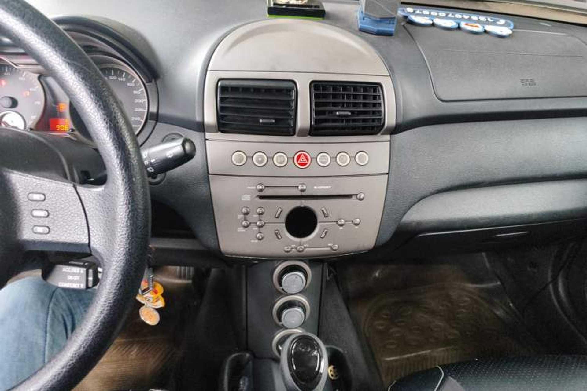 Used Lotus L3 2009 1.6L Automatic Fashion Edition Audio And AC Panel