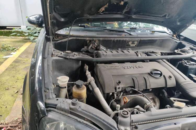 Used Lotus L3 2009 1.6L Automatic Fashion Edition Engine Bay Right