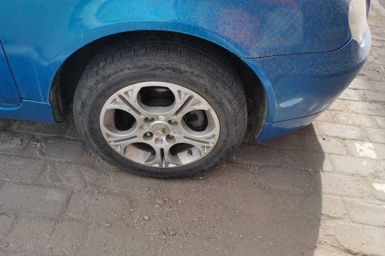 Used Lotus L3 2009 1.6L Manual Fashion Model Right Front Wheel Hub