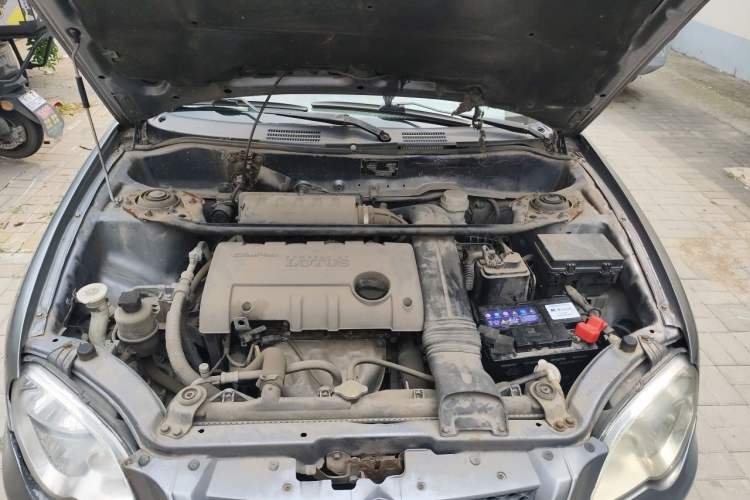 Used Lotus L3 2009 1.6L Automatic Fashion Edition Engine Bay