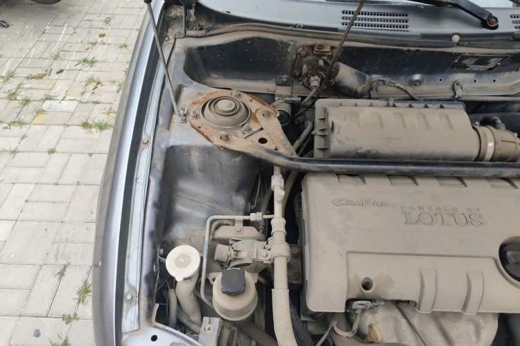 Used Lotus L3 2009 1.6L Automatic Fashion Edition Engine Bay Right