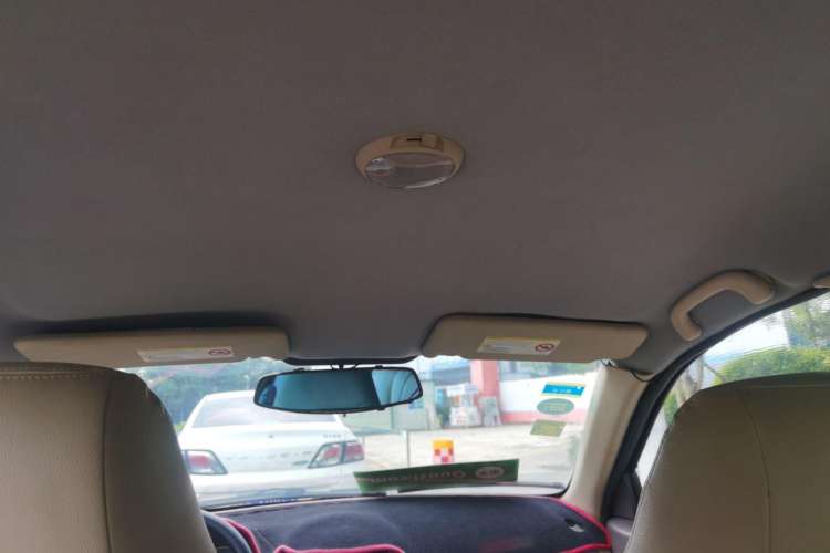 Used Lotus L3 2009 1.6L Automatic Fashion Edition Headliner