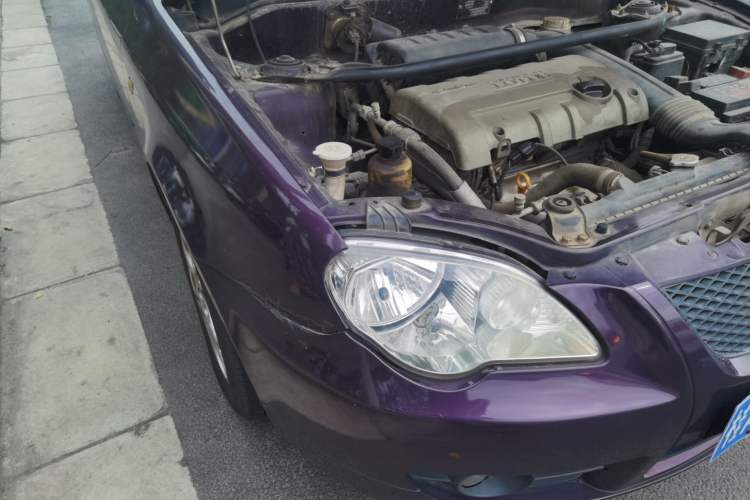 Used Lotus L3 2009 1.6L Automatic Fashion Edition Right Front Headlight