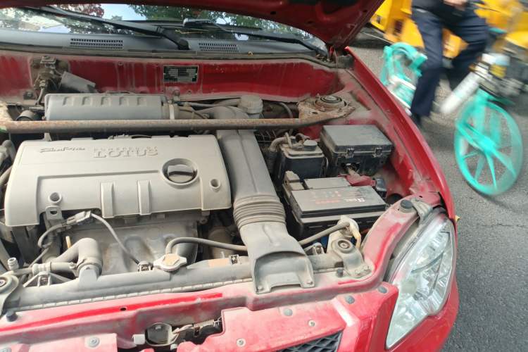 Used Lotus L3 2009 1.6L Automatic Fashion Edition Engine Bay Left