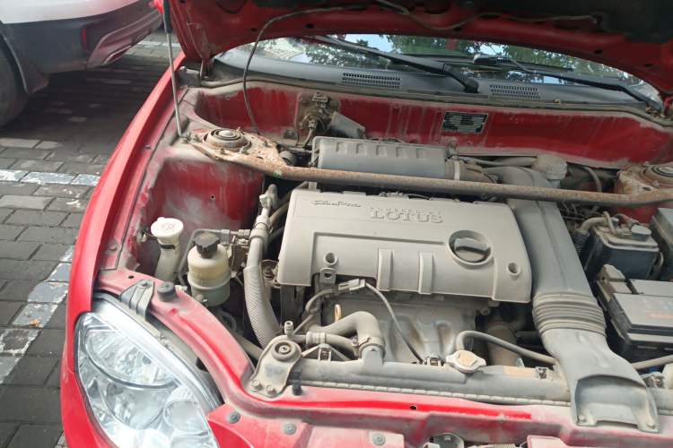Used Lotus L3 2009 1.6L Automatic Fashion Edition Engine Bay Right
