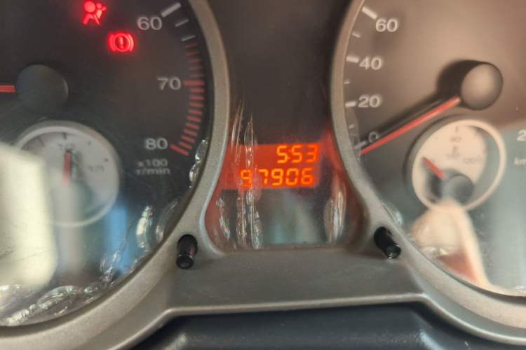 Used Lotus L3 2010 Sedan 1.6L Manual Elite Model Odometer Close Up