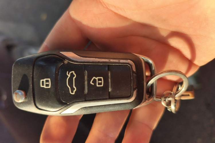 Used Lotus L3 2010 Sedan 1.6L Manual Elite Model Vehicle Key