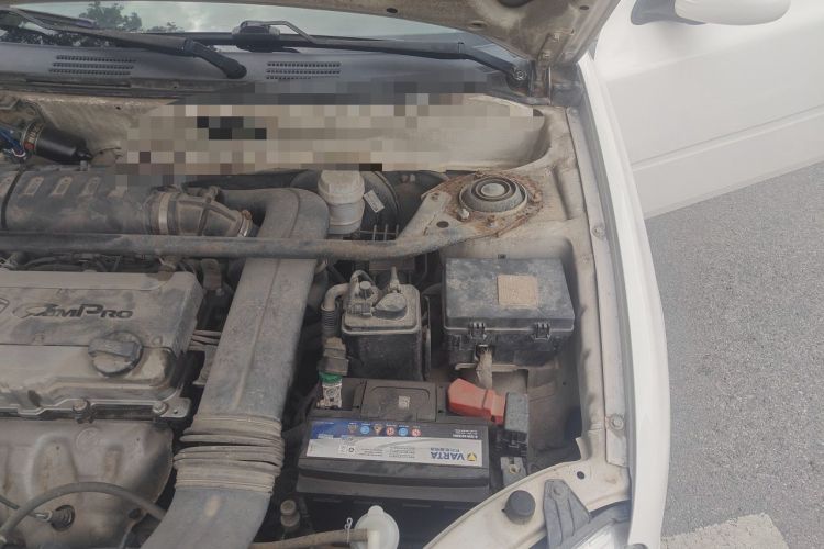 Used Lotus L3 2010 Sedan 1.6L Automatic Elite Model Engine Bay Left