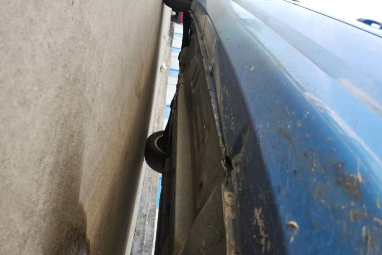 Used Lotus L3 2013 Hatchback 1.5L Manual Elite Model Chassis Front Right