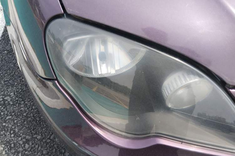 Used Lotus L3 2013 Hatchback 1.5L Manual Elite Model Right Front Headlight
