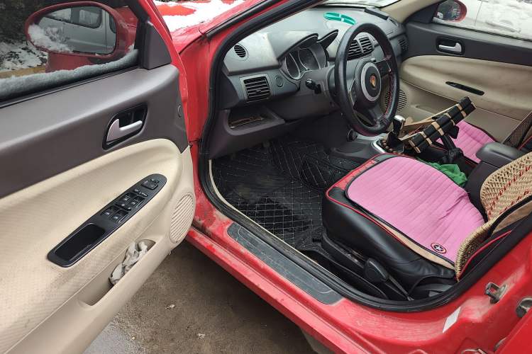 Used Lotus L3 2013 Hatchback 1.5L Manual Elite Model Driver Seat
