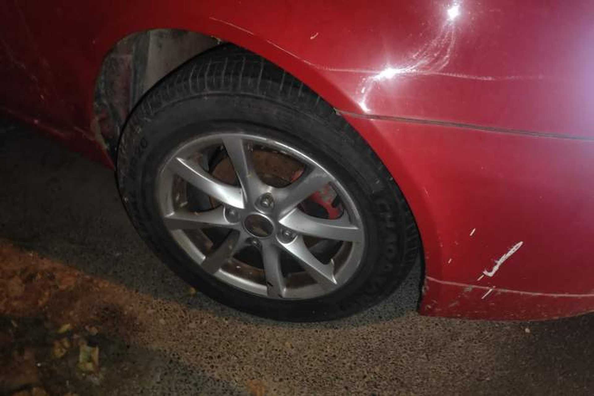 Used Lotus L3 2013 Hatchback 1.5L Manual Elite Model Right Front Wheel Hub