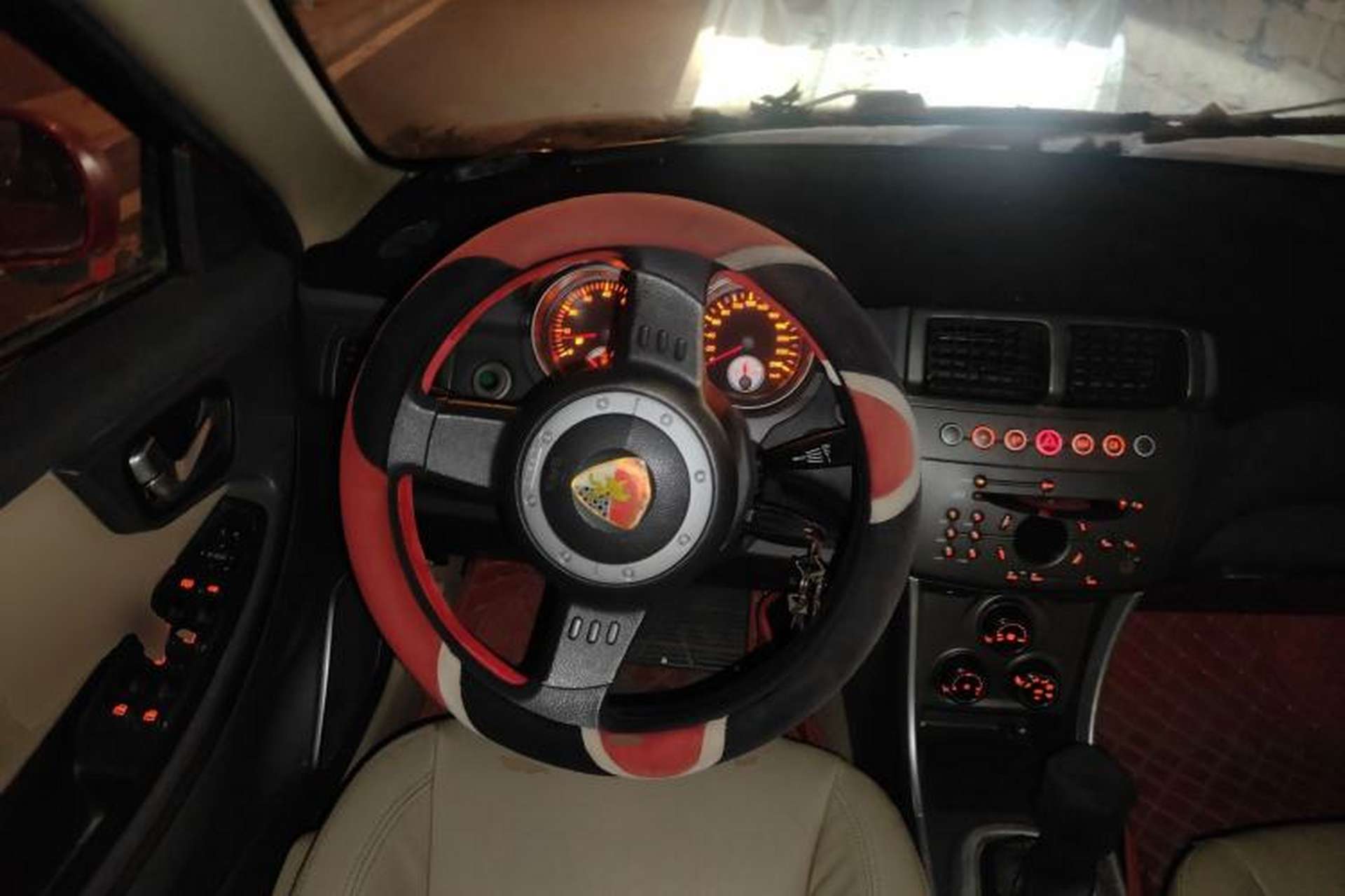 Used Lotus L3 2013 Hatchback 1.5L Manual Elite Model Steering Wheel