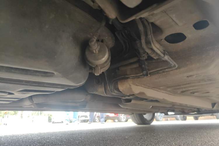 Used Lotus L5 2011 Sedan 1.6L Automatic Fashion Navigation Edition Chassis Rear Right