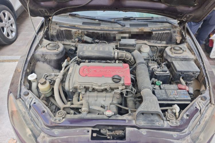 Used Lotus L5 2011 Sedan 1.6L Automatic Fashion Edition Engine Bay