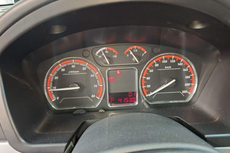 Used Lotus L5 2011 Sedan 1.6L Automatic Fashion Edition Instrument Cluster