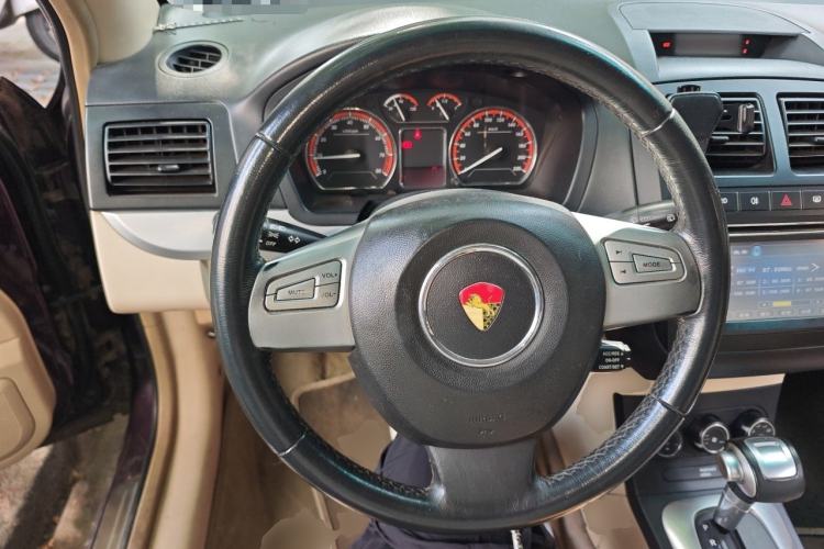 Used Lotus L5 2011 Sedan 1.6L Automatic Fashion Edition Steering Wheel