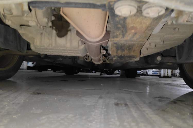Used Lotus L5 2011 Sedan 1.6L Manual Fashion Edition Chassis Front