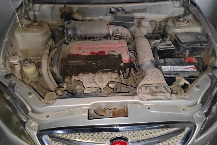 Used Lotus L5 2011 Sedan 1.6L Manual Fashion Edition Engine Bay