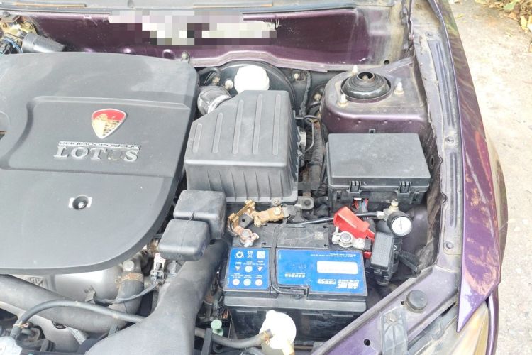 Used Lotus L5 2012 Sportback 1.8L Automatic Trend Edition Engine Bay Left