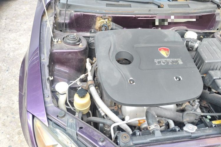 Used Lotus L5 2012 Sportback 1.8L Automatic Trend Edition Engine Bay Right