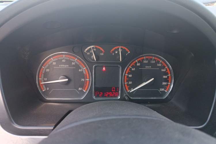 Used Lotus L5 2012 Sedan 1.8L Automatic Fashion Edition Instrument Cluster