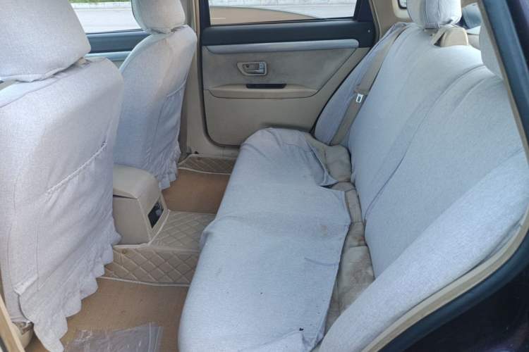 Used Lotus L5 2012 Sedan 1.8L Automatic Fashion Edition Left Rear Seat
