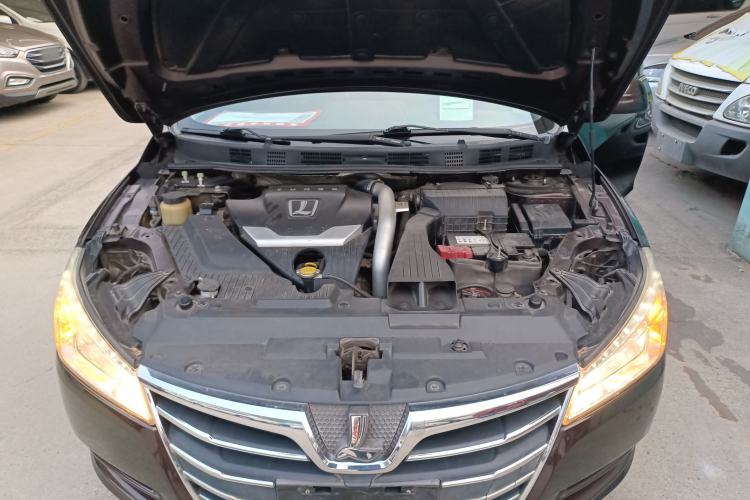 Used Luxgen 5 2014 Honor Navigation Edition 1.8T Automatic Luxury Model Engine Bay
