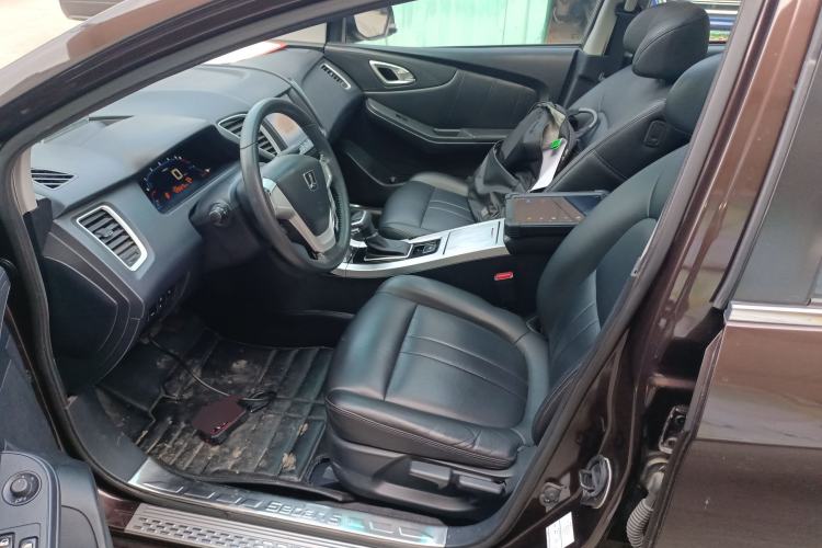 Used Luxgen 5 2014 Honor Navigation Edition 1.8T Automatic Luxury Model Left Front Seat