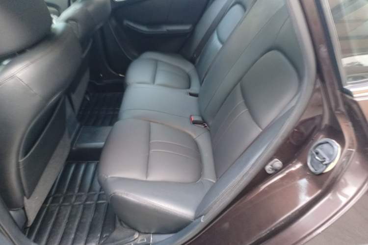 Used Luxgen 5 2014 Honor Navigation Edition 1.8T Automatic Luxury Model Left Rear Seat
