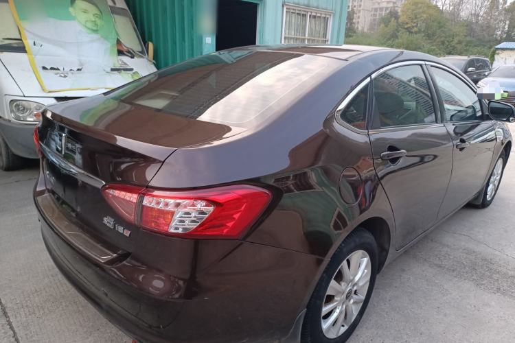 Used Luxgen 5 2014 Honor Navigation Edition 1.8T Automatic Luxury Model Rear Right 45 Deg