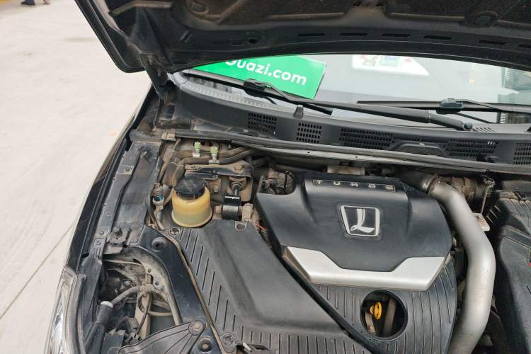 Used Luxgen 5 2013 1.8T Automatic Luxury Model Engine Bay Right