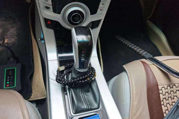 Used Luxgen 5 2013 1.8T Automatic Luxury Model Gear Lever