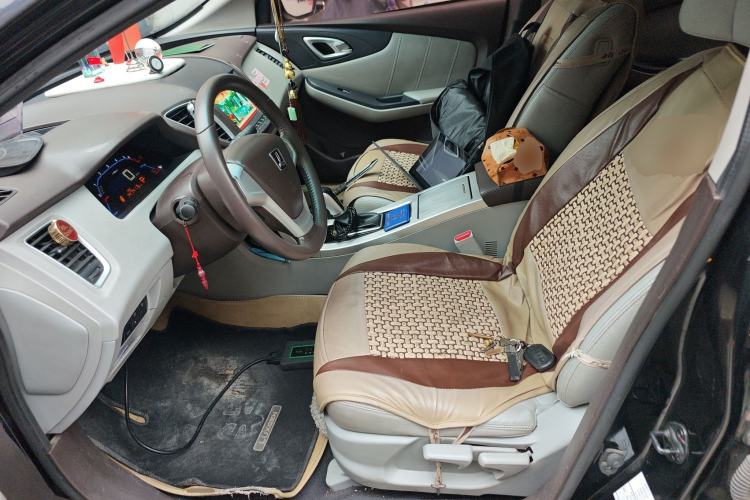Used Luxgen 5 2013 1.8T Automatic Luxury Model Left Front Seat